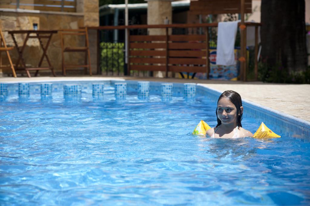 Nikolas Suites Kato Daratso Dış mekan fotoğraf